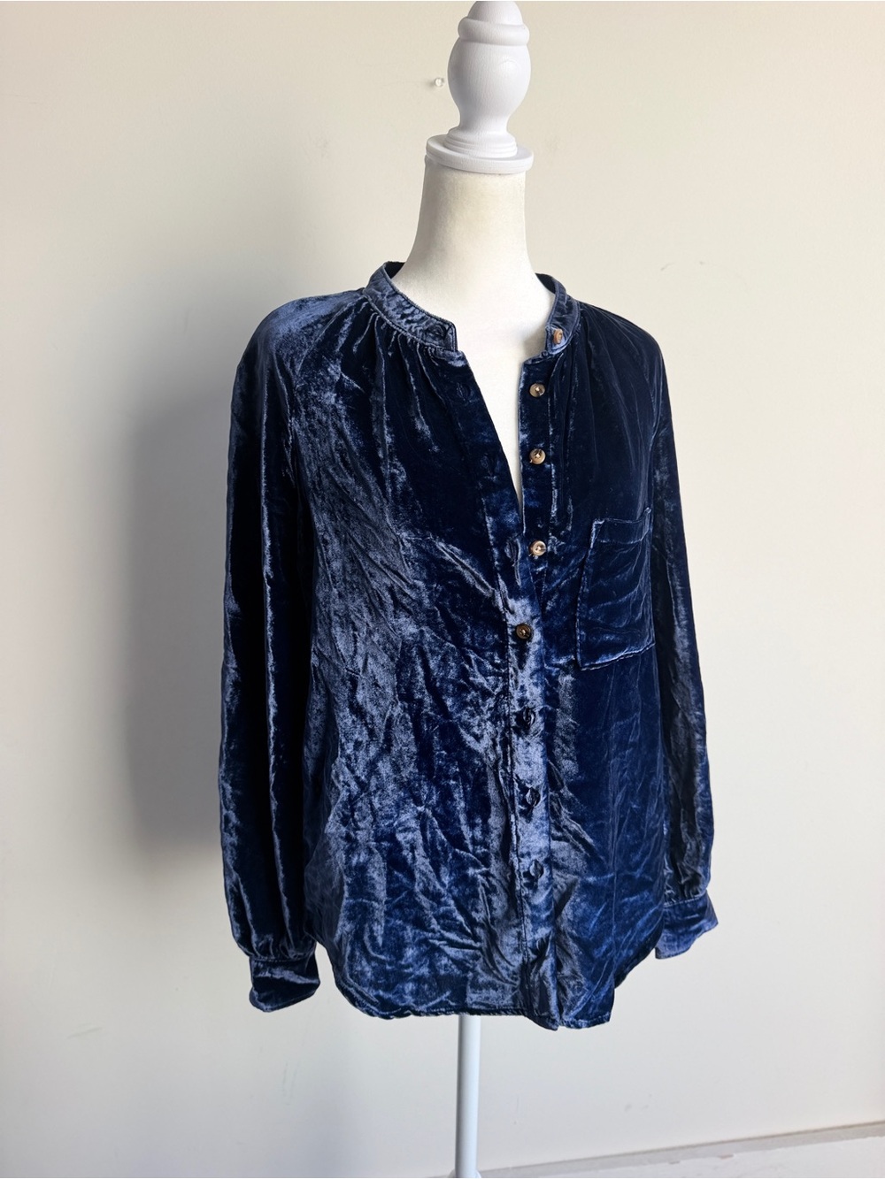 Pilcro Crushed Velvet Button-Down Shirt in Navy Blue